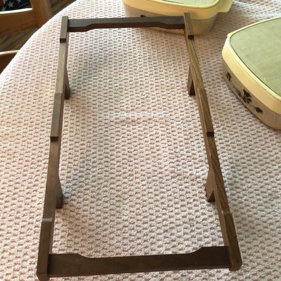 Vtg Thermo Serv Casserole Dishes w/wood stand Beach Design 2QTs each - Picture 10 of 10